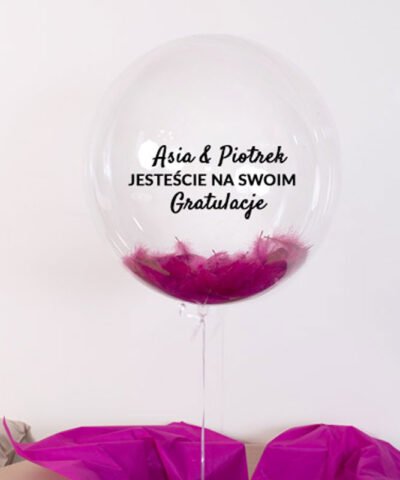Ogromny balon w pudełku z napisem – Jesteście na swoim