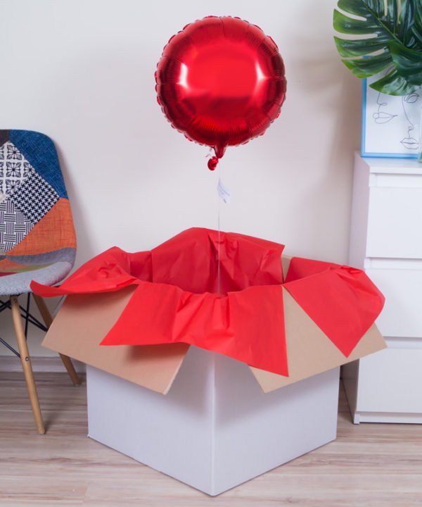 Balon z helem w pudełku na prezent – Rubin