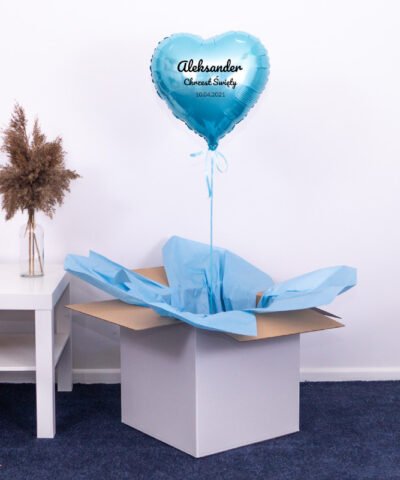 Niebieski balon z helem w pudełku na Chrzest – Blue Wish
