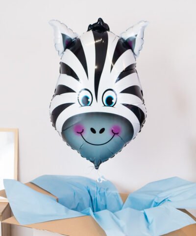 Balon wypełniony helem w pudełku – Wesoła Zebra