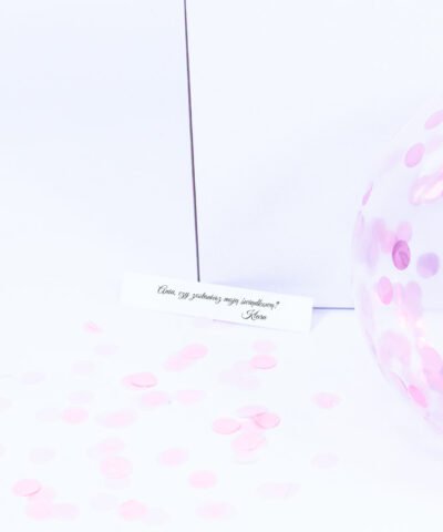 Prośba o świadkowanie – balon z wiadomością w środku