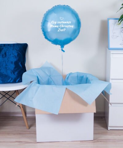 Niebieski balon z helem – czy zostaniesz Matką Chrzestną