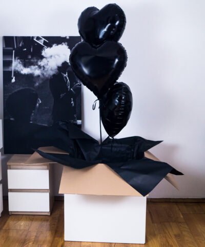 Balony z helem czarne serca na prezent