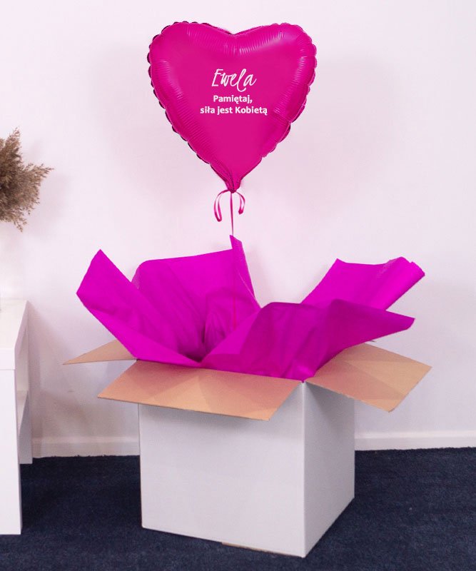 Balon różowe serce z helem w pudełku – Siła jest Kobietą