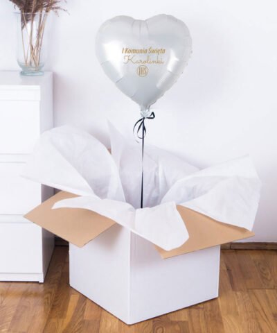 Balon z helem w pudełku na Komunię + imię