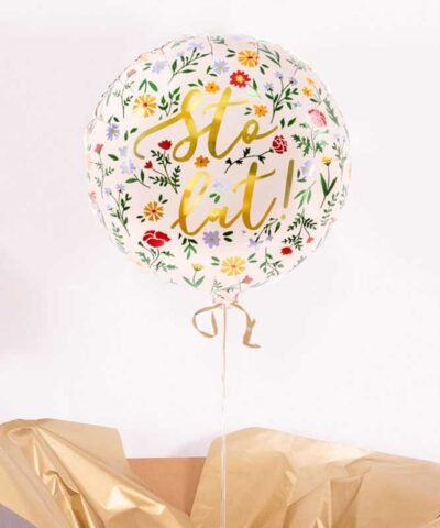 Prezent w pudełku na urodziny – balon sto lat z helem