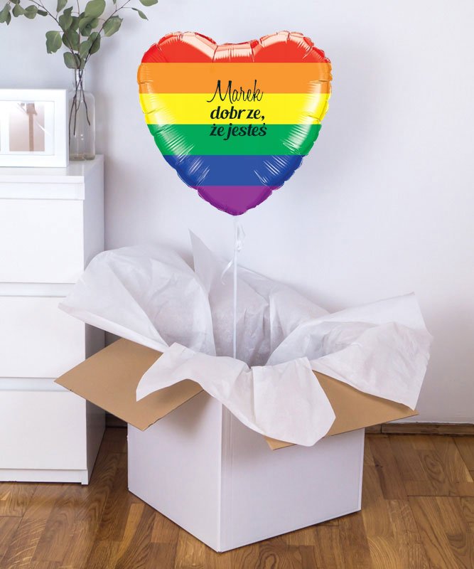 Balon foliowy z helem LGBT – tęczowy prezent w pudełku