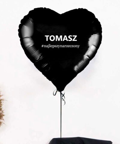 Prezent dla narzeczonego w pudełku – balon czarne serce #najlepsznarzeczony
