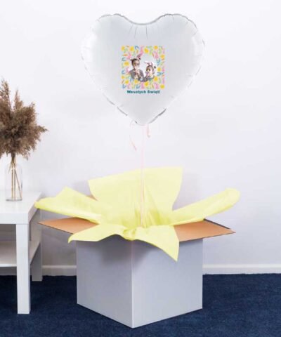 Prezent ze zdjęciem na Wielkanoc – balon z helem w pudełku