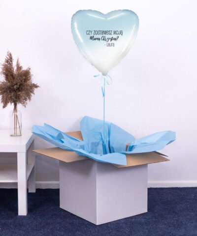 Prośba o zostanie matką chrzestną – balon z helem w pudełku