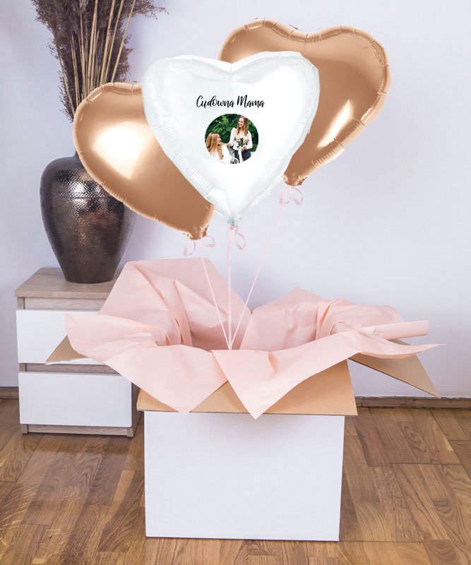 Oryginalny prezent na Dzień Mamy – balony z helem wyskakujące z pudełka