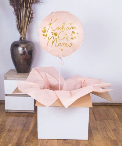 Prezent na Dzień Matki – balon z helem Kocham Cię mamo