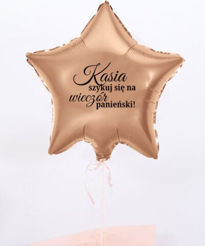 Oryginalne zaproszenie na wieczór panieński – balon gwiazdka z helem w pudełku