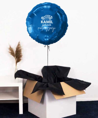 Pomysł na prezent dla fana motoryzacji – balon niebieskie koło Miłośnik