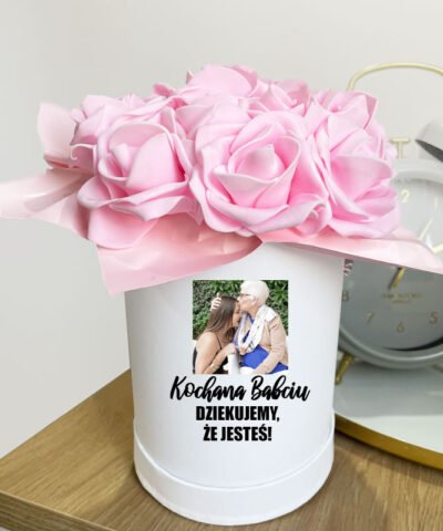 Prezent dla Babci ze zdjęciem – Flower Box z różami DZIĘKUJEMY