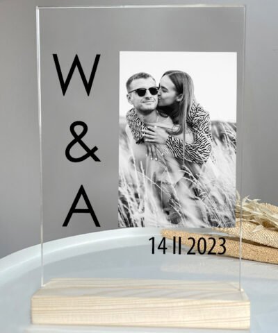 Ramka ze zdjęciem pary na prezent – Black and White