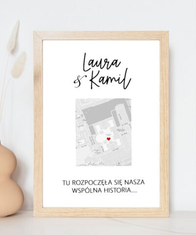 Drewniana ramka z personalizacją dla pary – Nasza wspólna historia