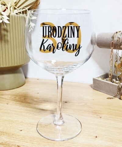 Kieliszek na urodziny z imieniem solenizantki – Liczba