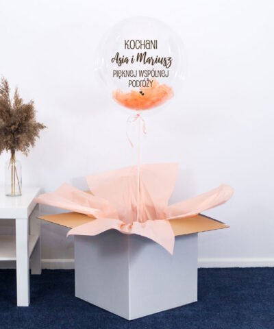 Personalizowany prezent na ślub – duży balon z helem wyskakujący z pudełka
