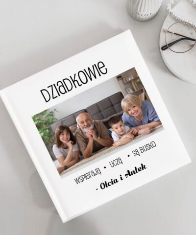 Album na zdjęcia z fotografią Dziadków – Prezent dla Babci i Dziadka