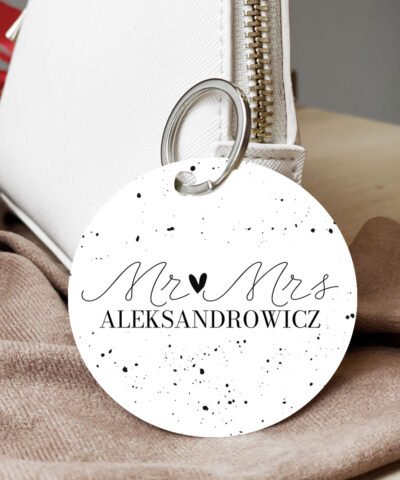 Personalizowany brelok do kluczy dla drugiej połówki MR&MRS