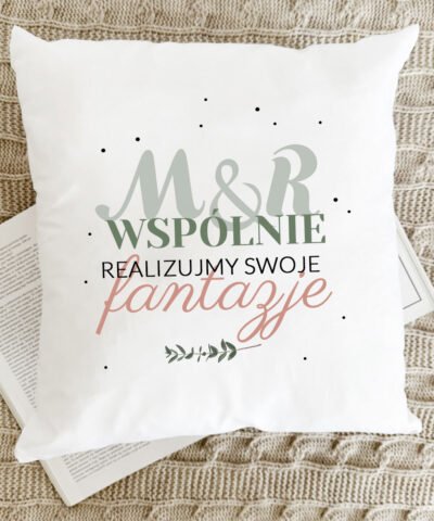 Romantyczna poduszka z inicjałami FANTAZJE dla pary
