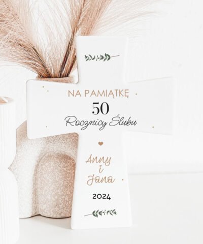 Elegancki prezent na 50 rocznicę ślubu Ramka Krzyż z personalizacją