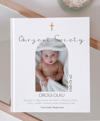 Personalizowana Księga Baśni na Chrzest od cioci – Zdjęcie