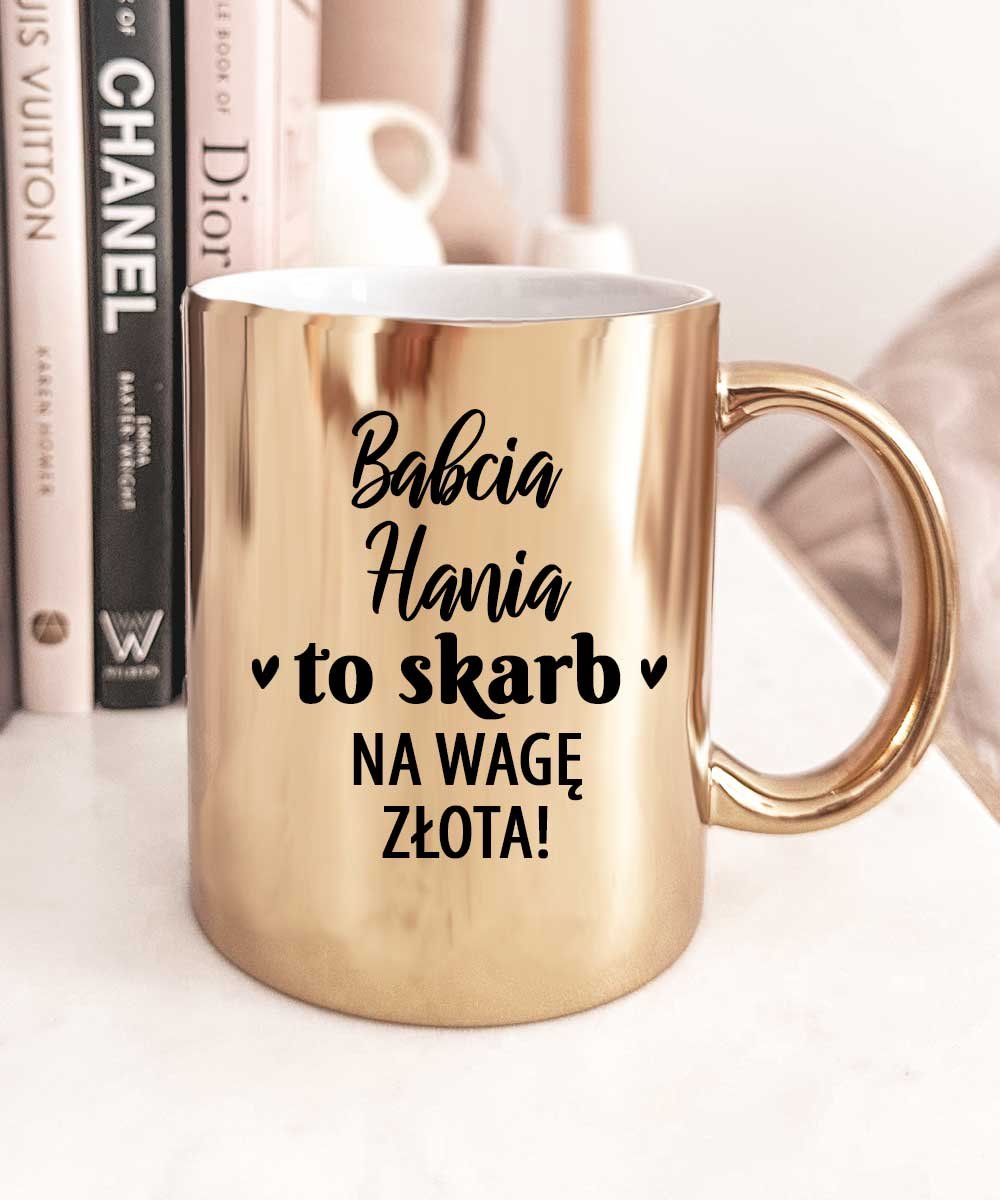 Prezent dla Babci złoty kubek z imieniem – Skarb