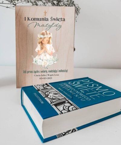 Pismo Święte w drewnianej szkatułce z nadrukiem z okazji Komunii Świętej – Modlitwa