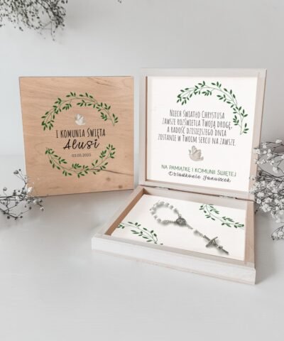 Prezent na KOMUNIĘ dziesiątek różańca w pudełku z nadrukiem – Ornament