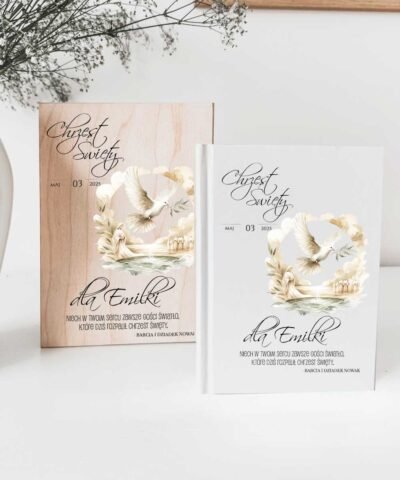 Biblia w drewnianym etui na Chrzest Święty – Gołąb