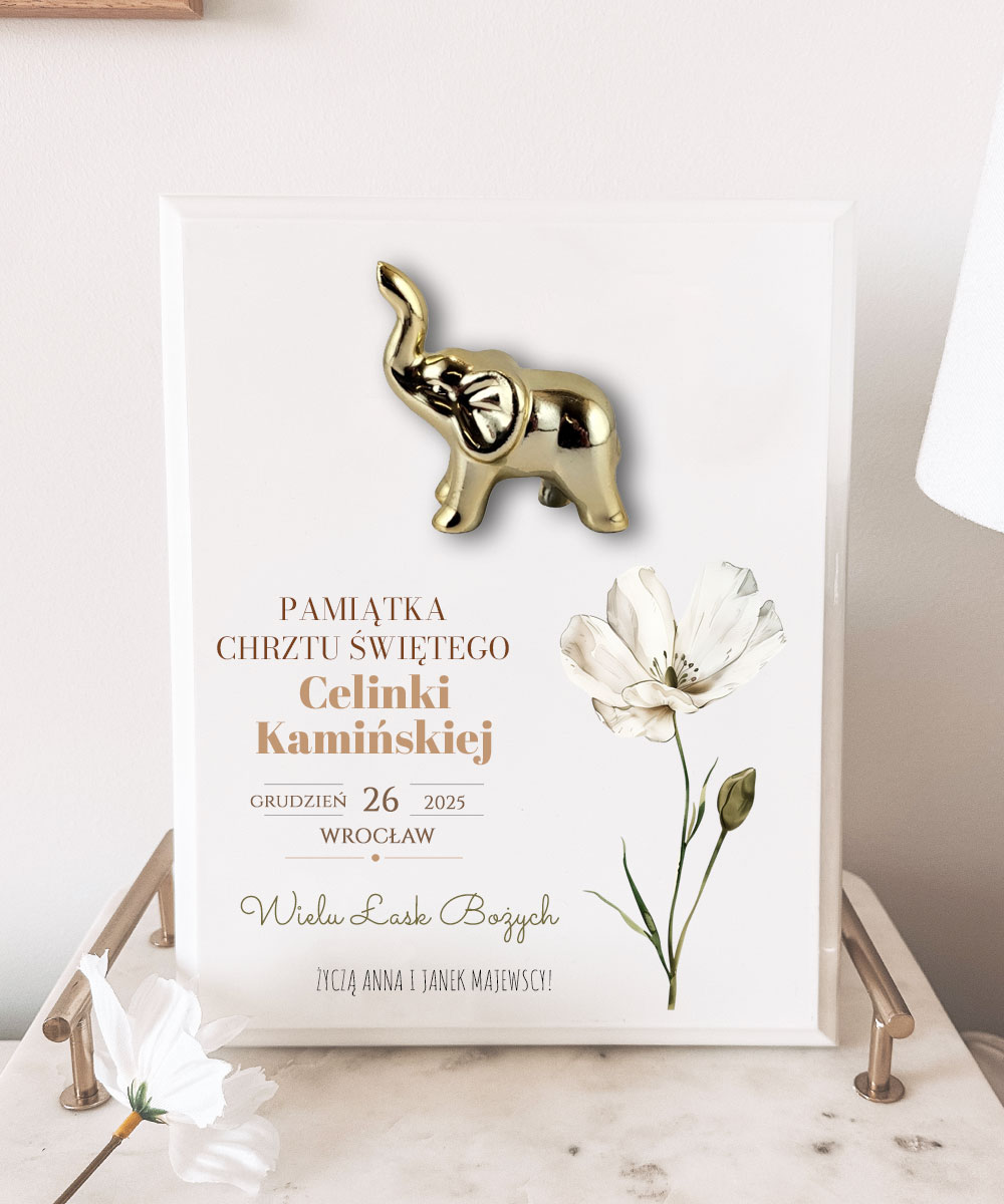 Elegancki obrazek na drewnie ze słonikiem na chrzest