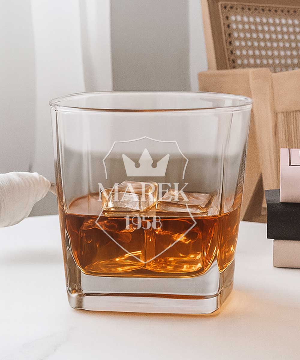 Szklanka do whisky na prezent urodzinowy – Herb