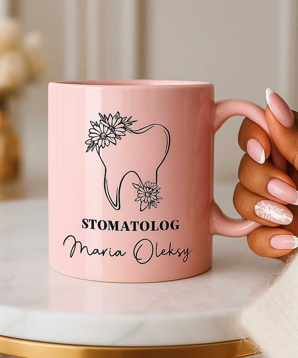 Różowy kubek Stomatolog z personalizacją