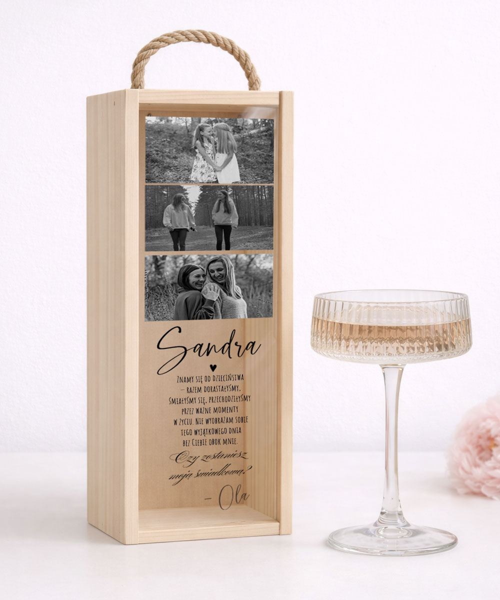 Skrzynka ze zdjęciami na prośbę o świadkowanie Black&White