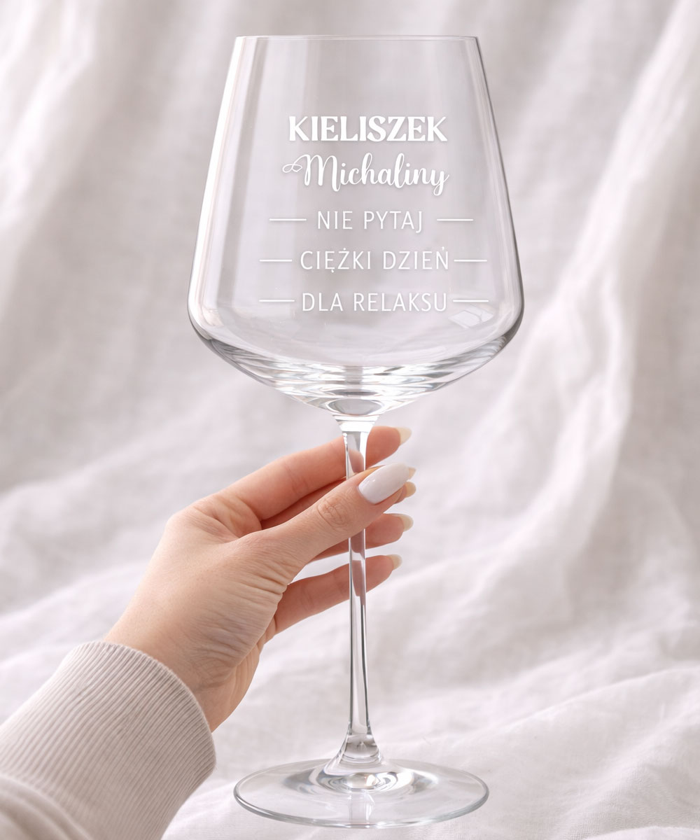 Kieliszek do wina xxl - kreatywny prezent dla przyjaciółki