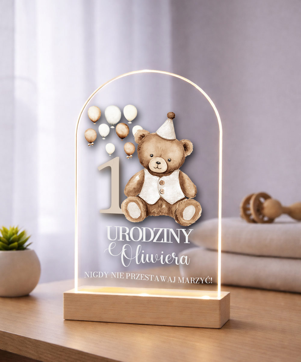 Urodzinowa Lampka nocna dla prezent dla dziecka - Misio w czapeczce