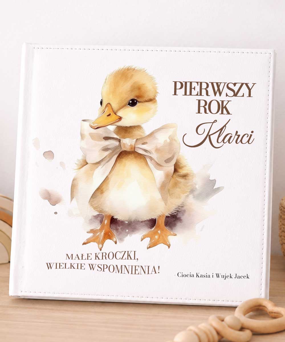Pierwszy rok – album na zdjęcia dla dziecka z imieniem KACZUSZKA