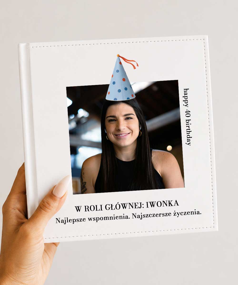 Personalizowany album na zdjęcia dla przyjaciółki – prezent urodzinowy pełen wspomnień