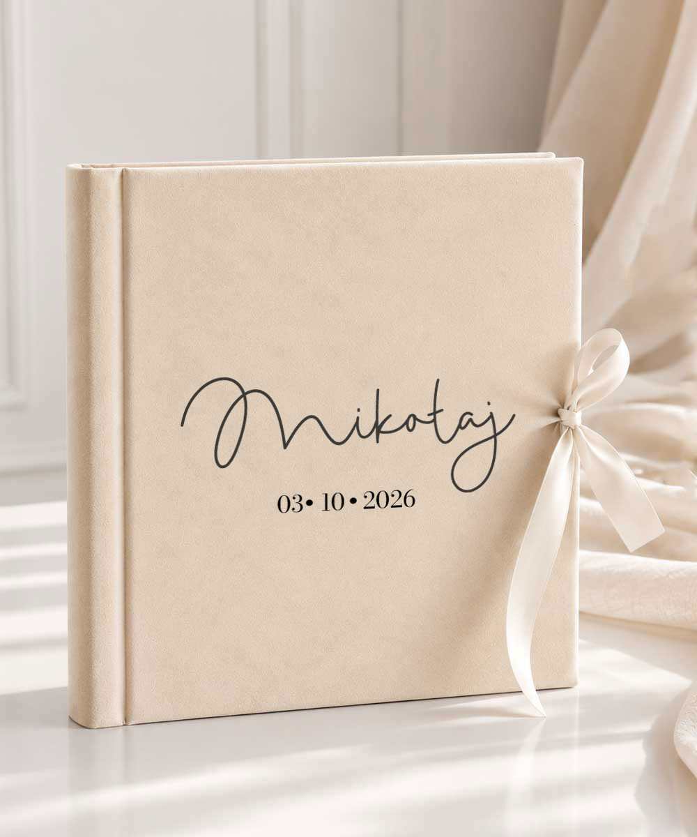 Pierwszy album dziecka welurowy minimalistyczny z imieniem boho