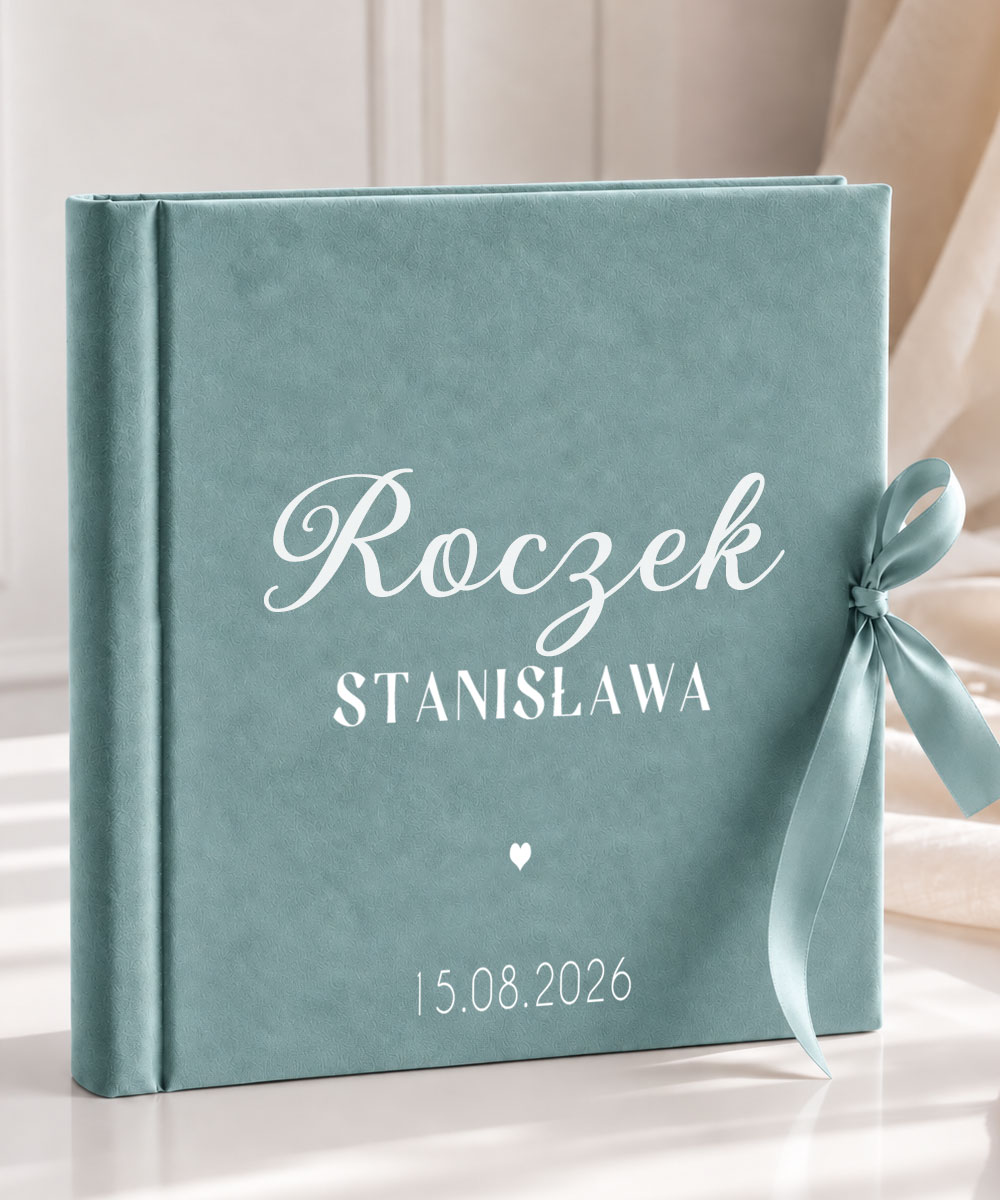 Album na Roczek welurowy niebieski – pamiątka pierwszych urodzin